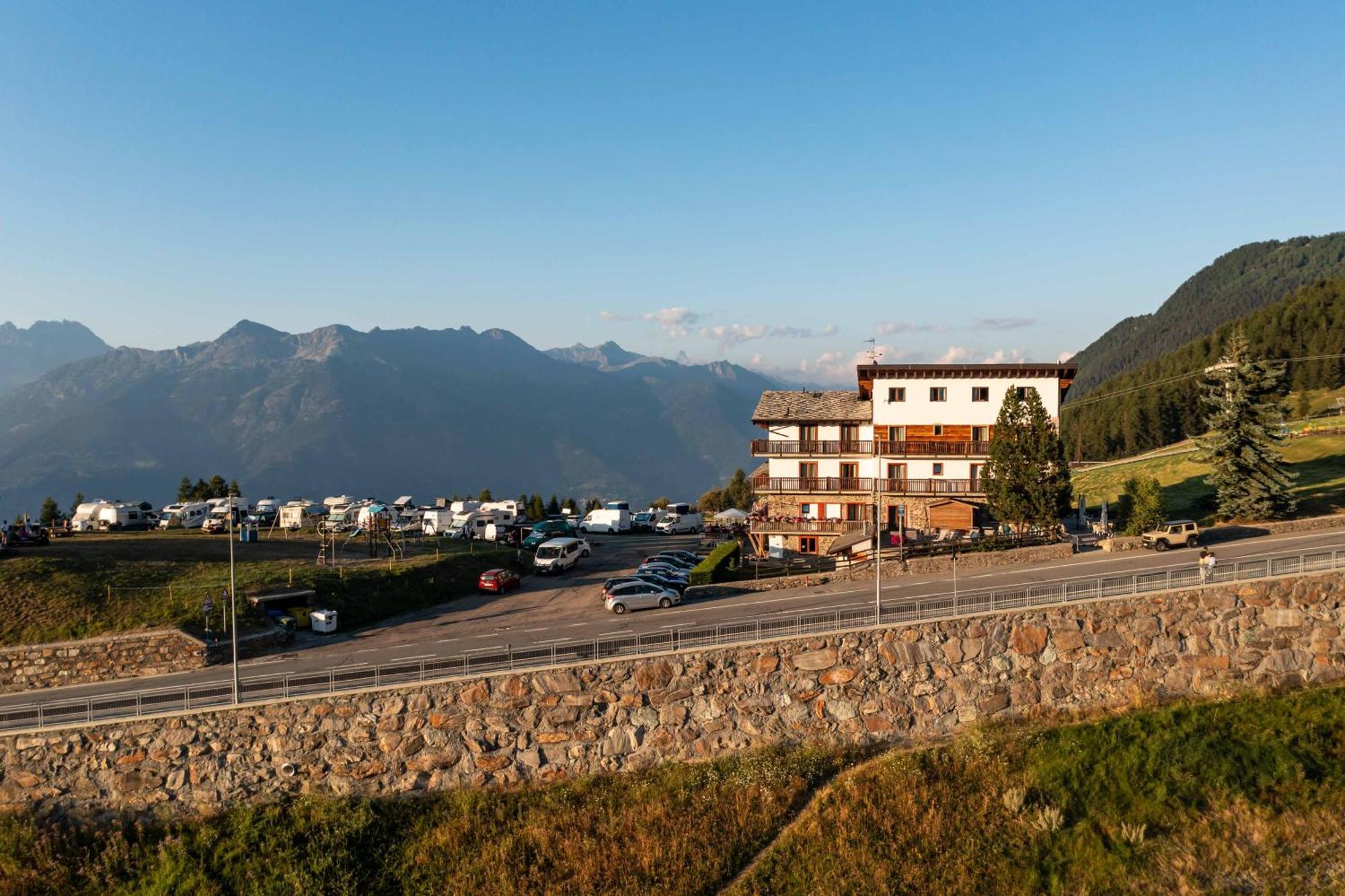Chalet Des Alpes Gressan Dış mekan fotoğraf